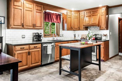 25 Bay Pointe Drive Bloomington IL 61704