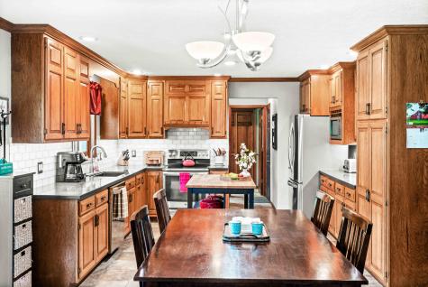25 Bay Pointe Drive Bloomington IL 61704