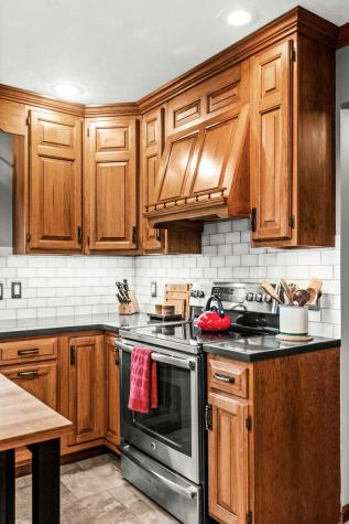 25 Bay Pointe Drive Bloomington IL 61704