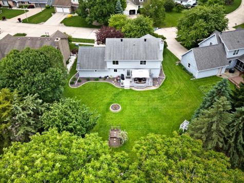 25 Bay Pointe Drive Bloomington IL 61704