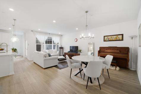 331 Didier Court Buffalo Grove IL 60089