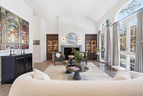 1936 North Wilmot Avenue Chicago IL 60647