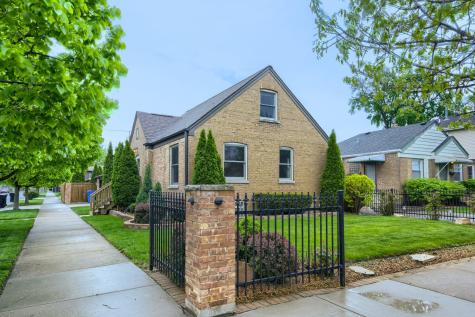 10401 South Trumbull Avenue Chicago IL 60655