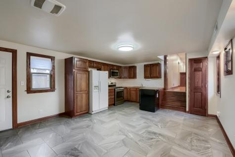 10401 South Trumbull Avenue Chicago IL 60655
