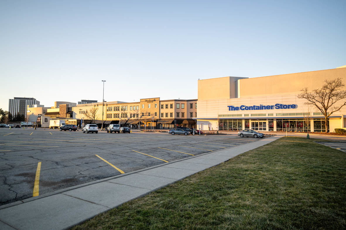 375 Summit Circle Lombard IL 60148