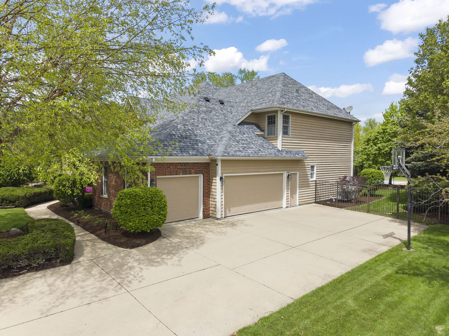 3803 Royal Portrush Drive Naperville IL 60564