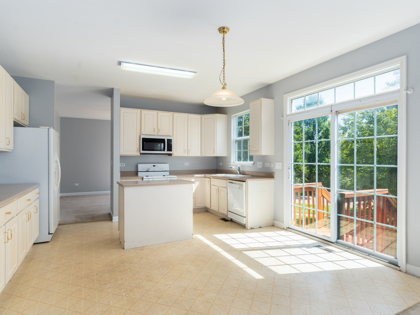 2 Ava Court Bolingbrook IL 60440