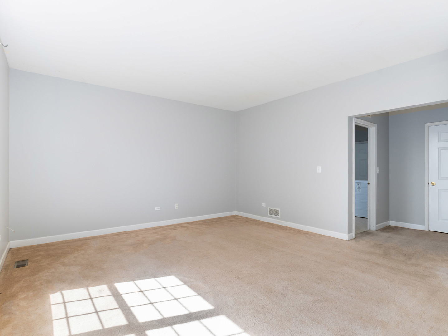 2 Ava Court Bolingbrook IL 60440