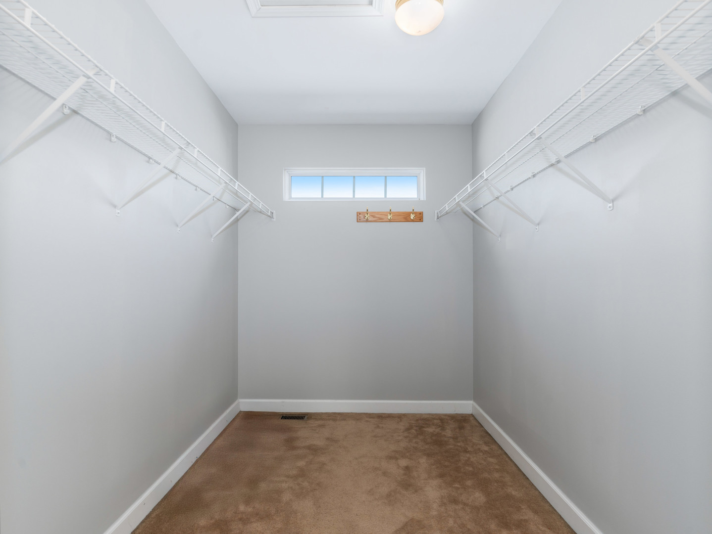 2 Ava Court Bolingbrook IL 60440