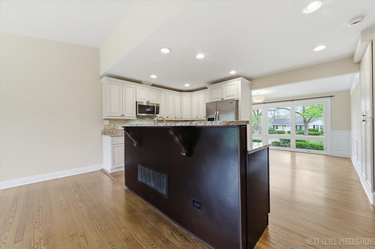 1000 Crest Street Wheaton IL 60189