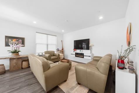 1999 Kingsley Circle Northbrook IL 60062