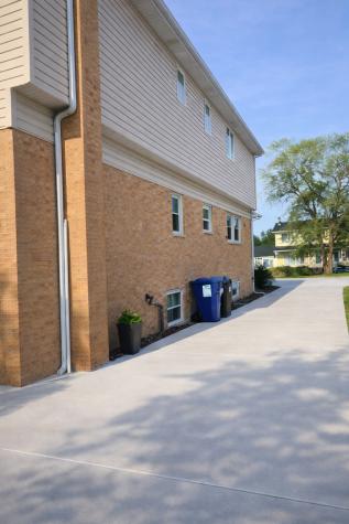 7332 Beloit Avenue Bridgeview IL 60455