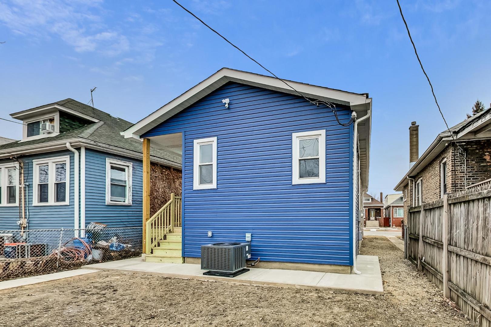 5619 South California Avenue Chicago IL 60629