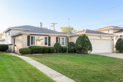 78 South Adeline Avenue Addison IL 60101