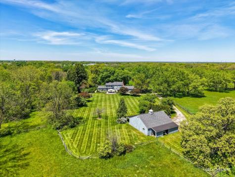 33W451 Surrey Road Wayne IL 60184