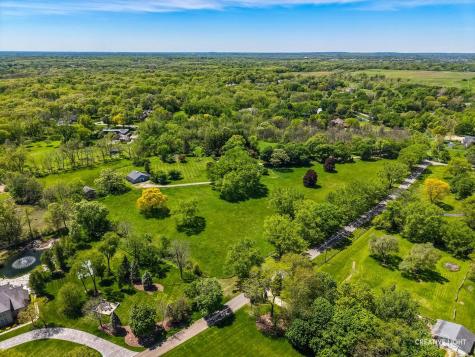 33W451 Surrey Road Wayne IL 60184