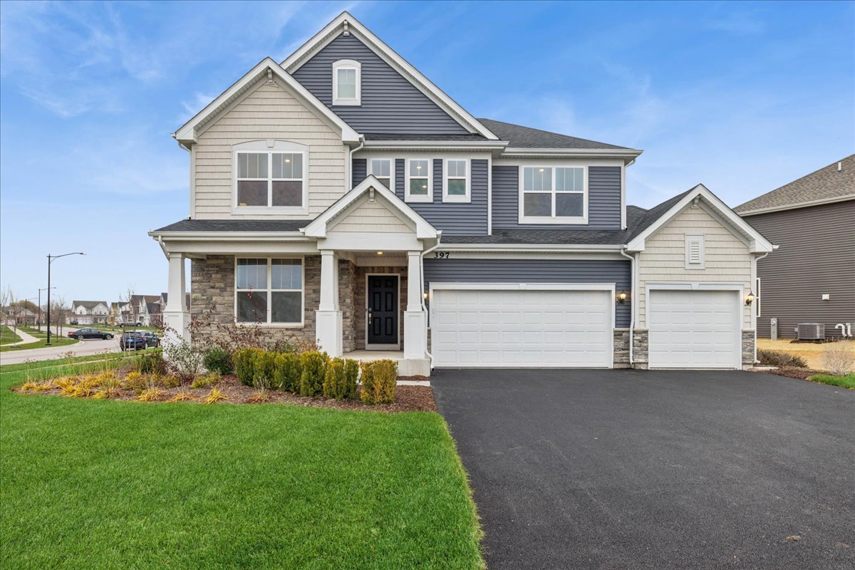 397 West Point Circle Algonquin IL 60102