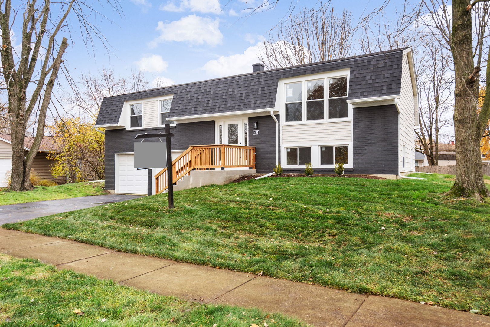 451 Alcester Court Bolingbrook IL 60440