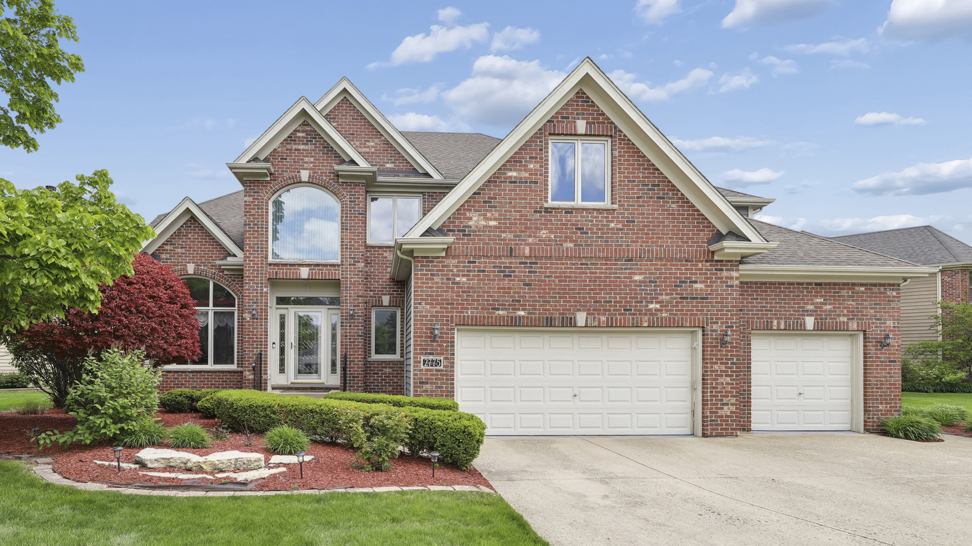 2775 Ginger Woods Drive Aurora IL 60502