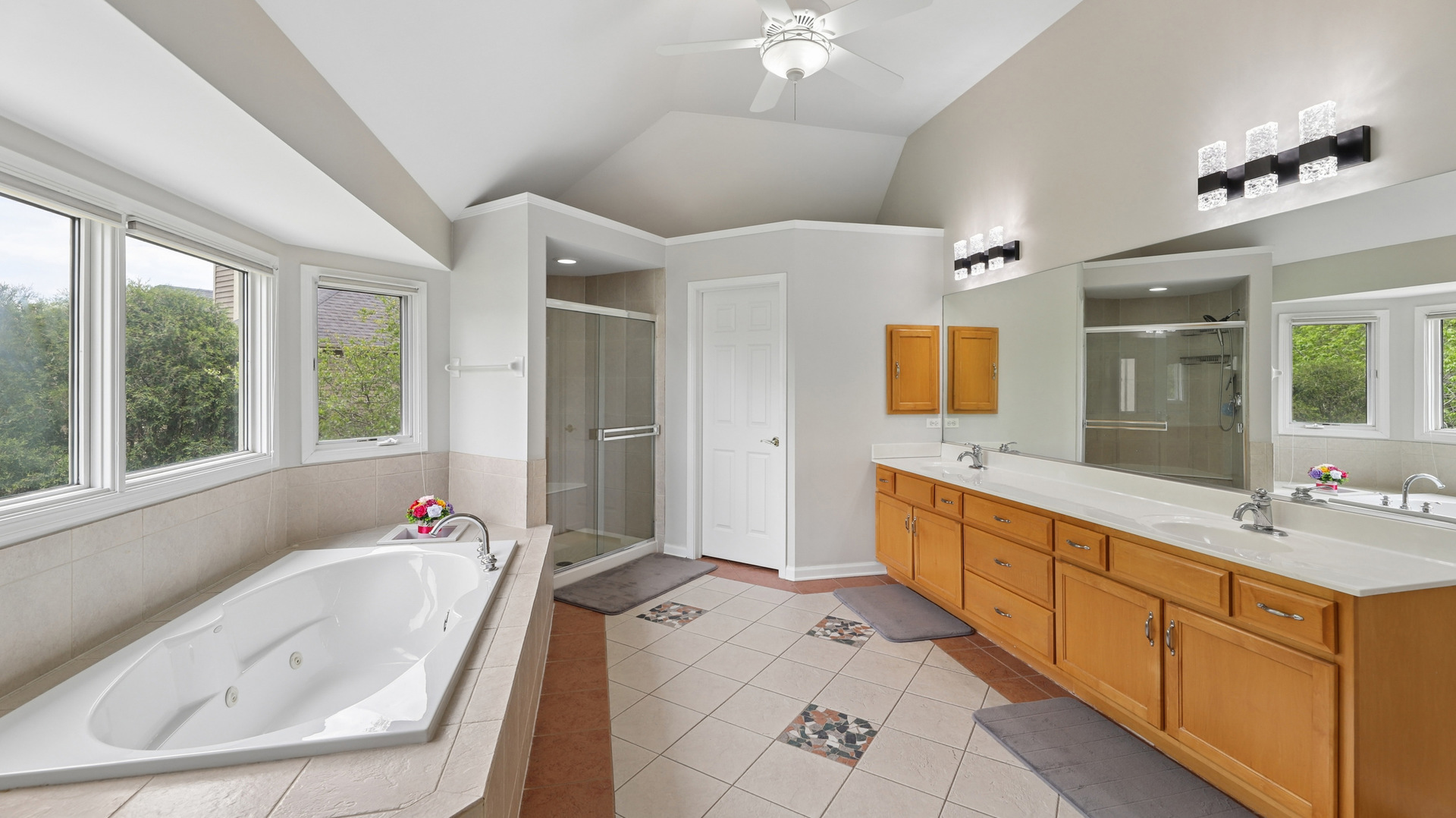 2775 Ginger Woods Drive Aurora IL 60502