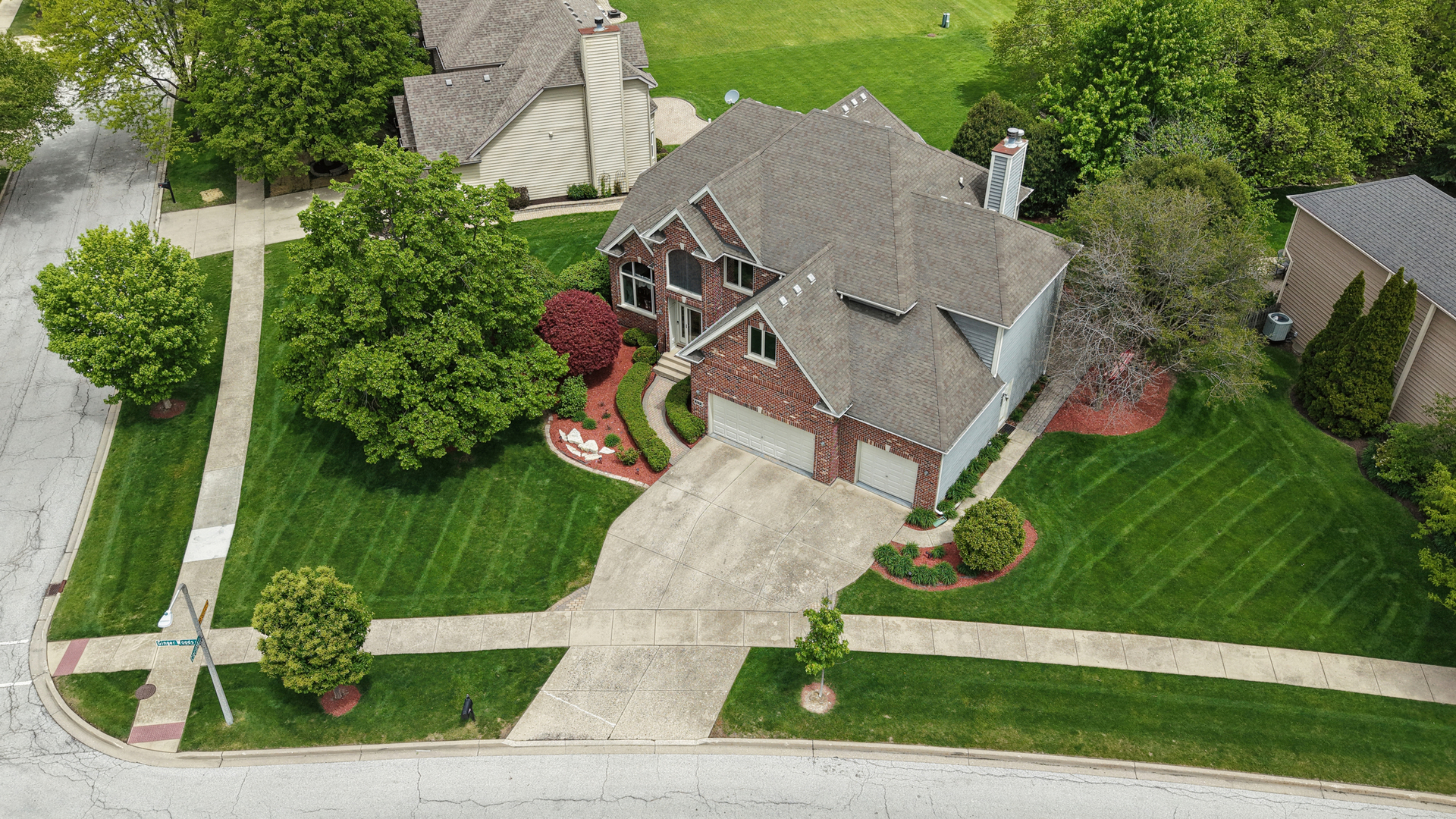 2775 Ginger Woods Drive Aurora IL 60502