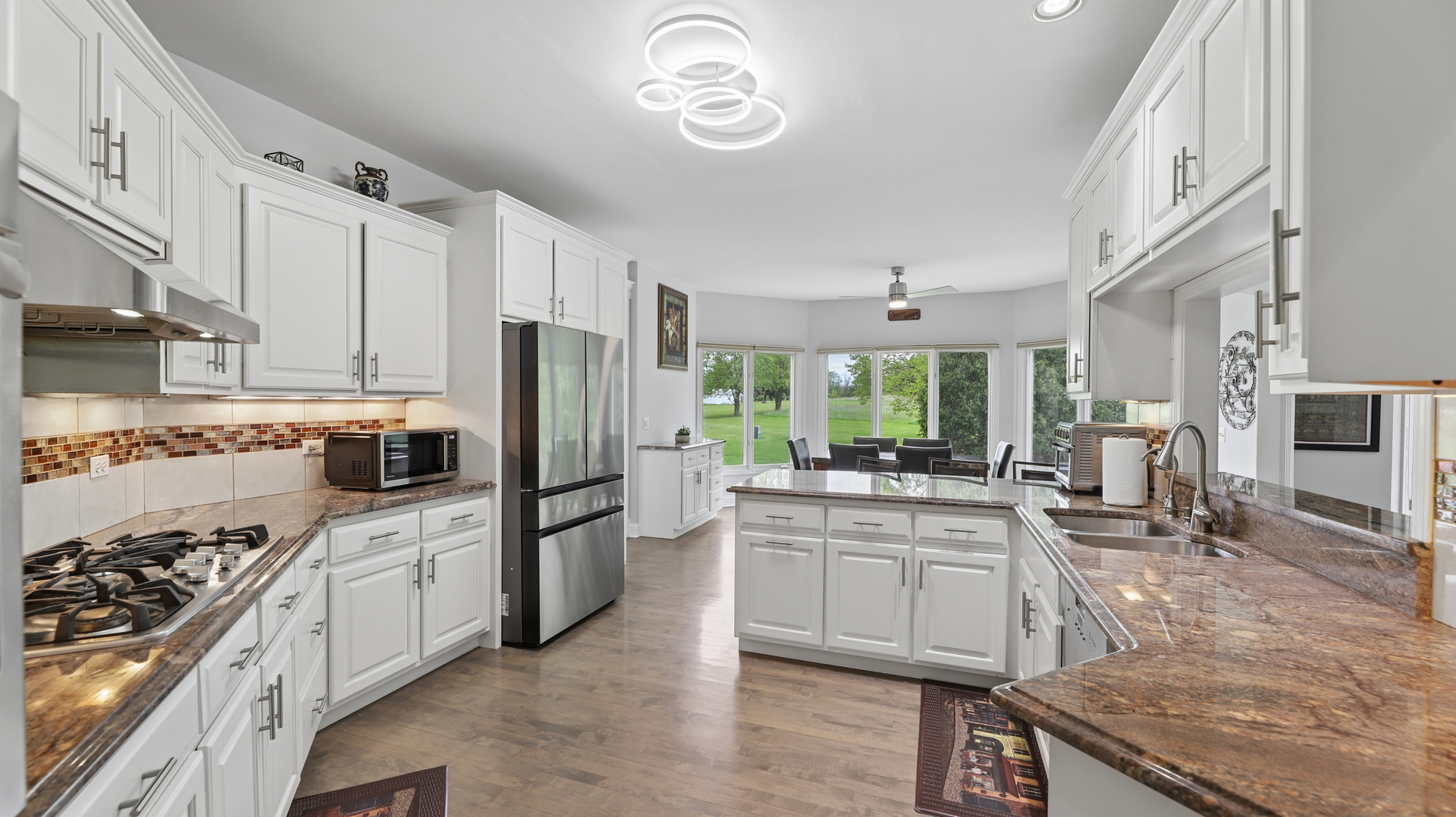 2775 Ginger Woods Drive Aurora IL 60502