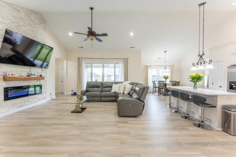 1117 Early Bird Lane Marion IL 62959