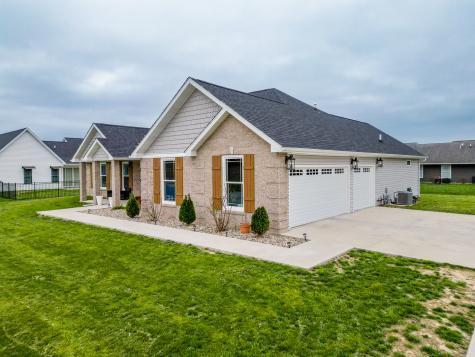 1117 Early Bird Lane Marion IL 62959