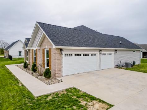 1117 Early Bird Lane Marion IL 62959