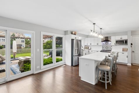 721 Ambria Drive Mundelein IL 60060
