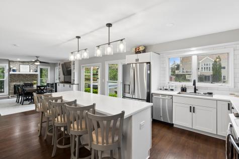 721 Ambria Drive Mundelein IL 60060