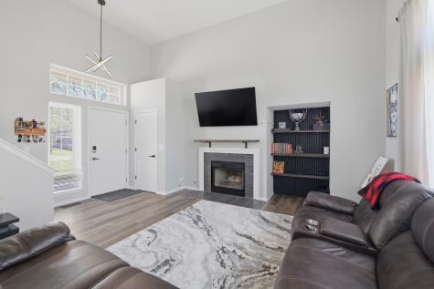 761 Parc Court Lake In The Hills IL 60156