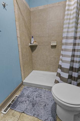 207 East Taylor Street Grant Park IL 60940