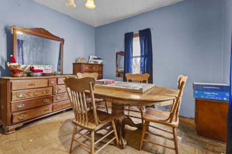 207 East Taylor Street Grant Park IL 60940