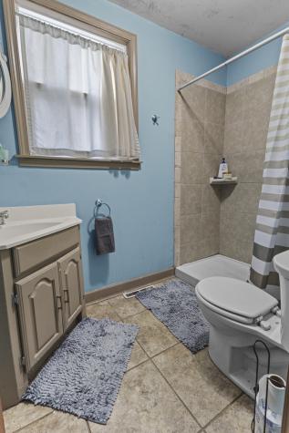 207 East Taylor Street Grant Park IL 60940