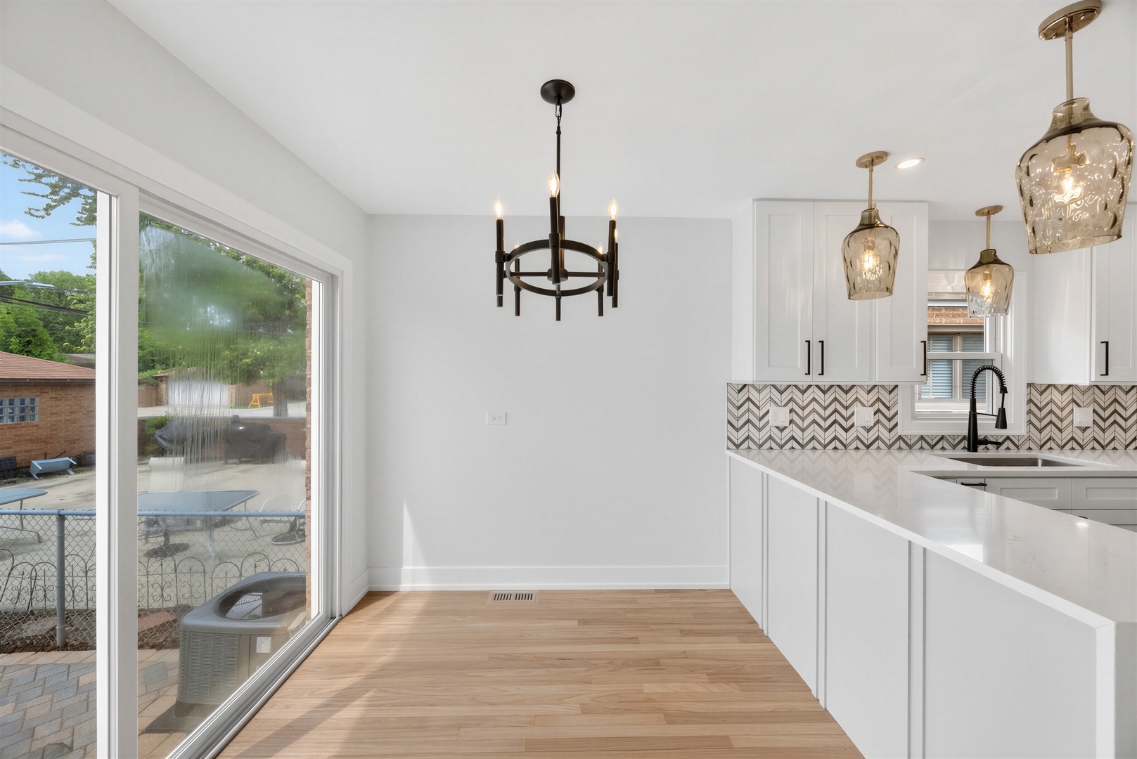 7055 West 64th Street Chicago IL 60638