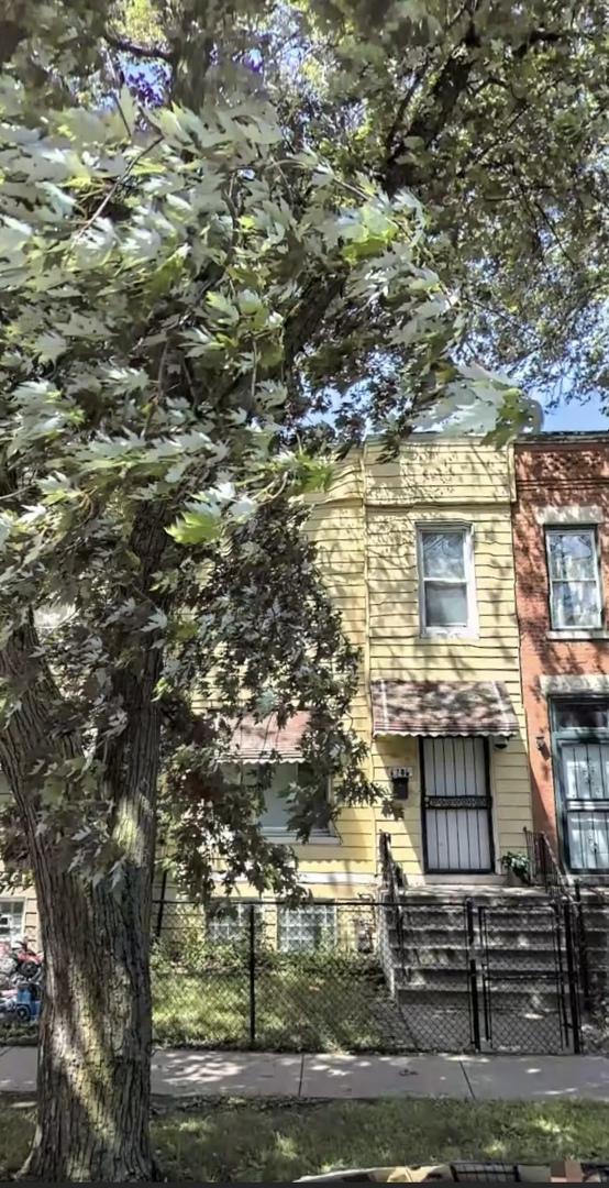 6706 South Parnell Avenue Chicago IL 60621