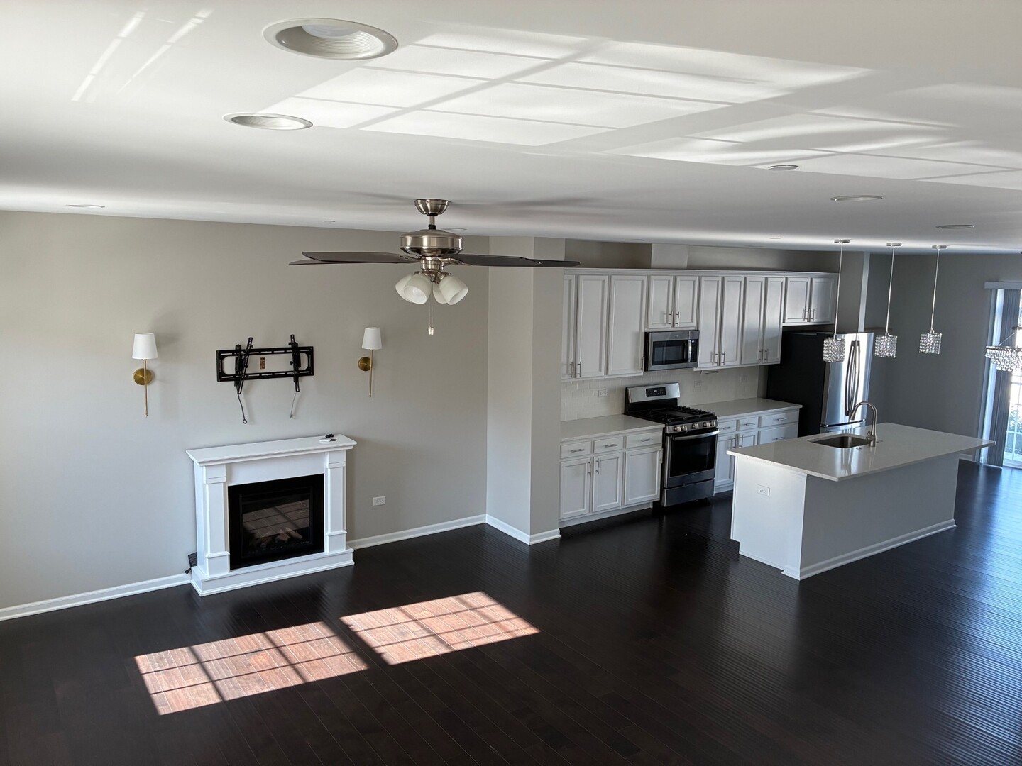 2534 Huntleigh Lane Woodridge IL 60517