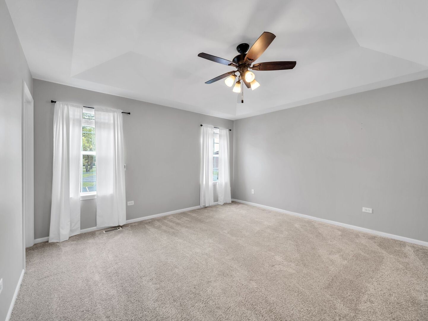 2534 Huntleigh Lane Woodridge IL 60517