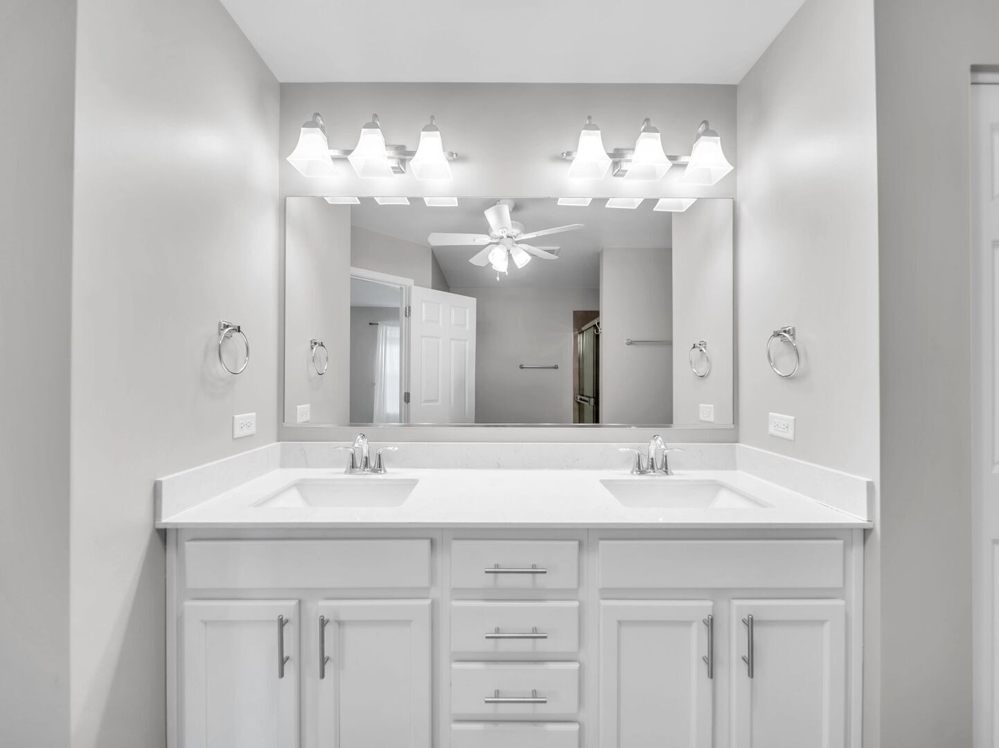 2534 Huntleigh Lane Woodridge IL 60517