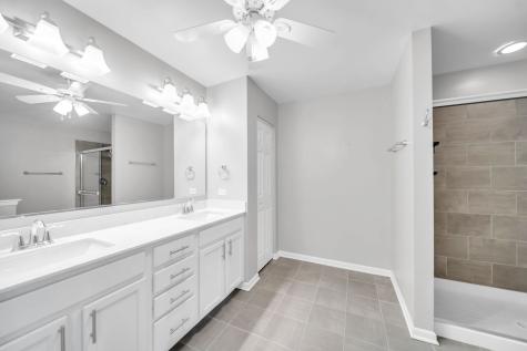 2534 Huntleigh Lane Woodridge IL 60517