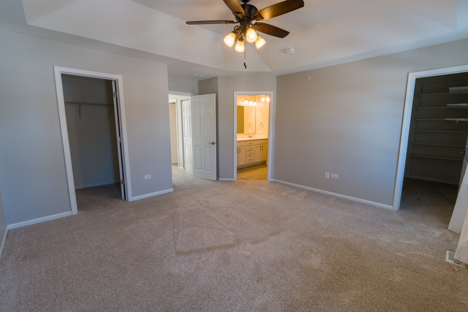 2534 Huntleigh Lane Woodridge IL 60517
