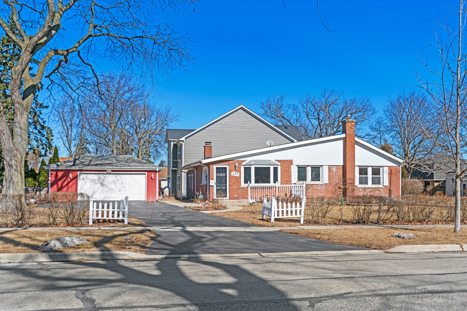 250 East Morningside Avenue Lombard IL 60148