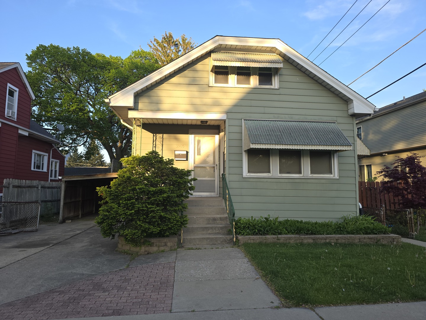 3905 North Oak Park Avenue Chicago IL 60634