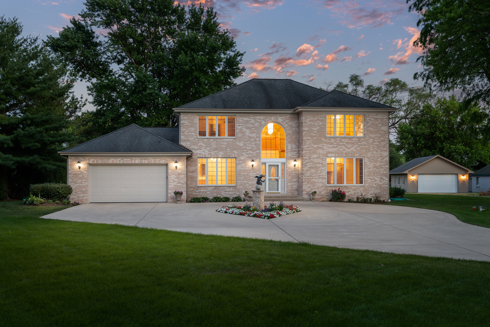 25W441 Plank Road Naperville IL 60563