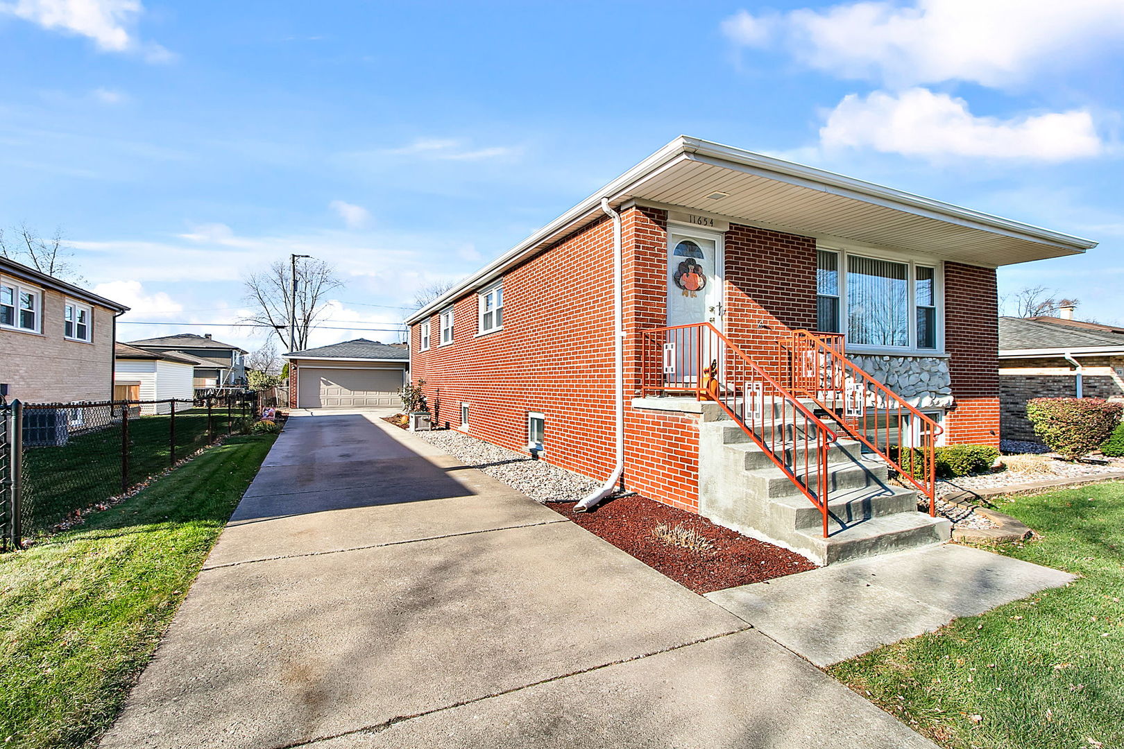 11654 South Leamington Avenue Alsip IL 60803