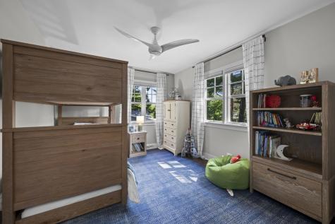 125 North Gibbons Avenue Arlington Heights IL 60004