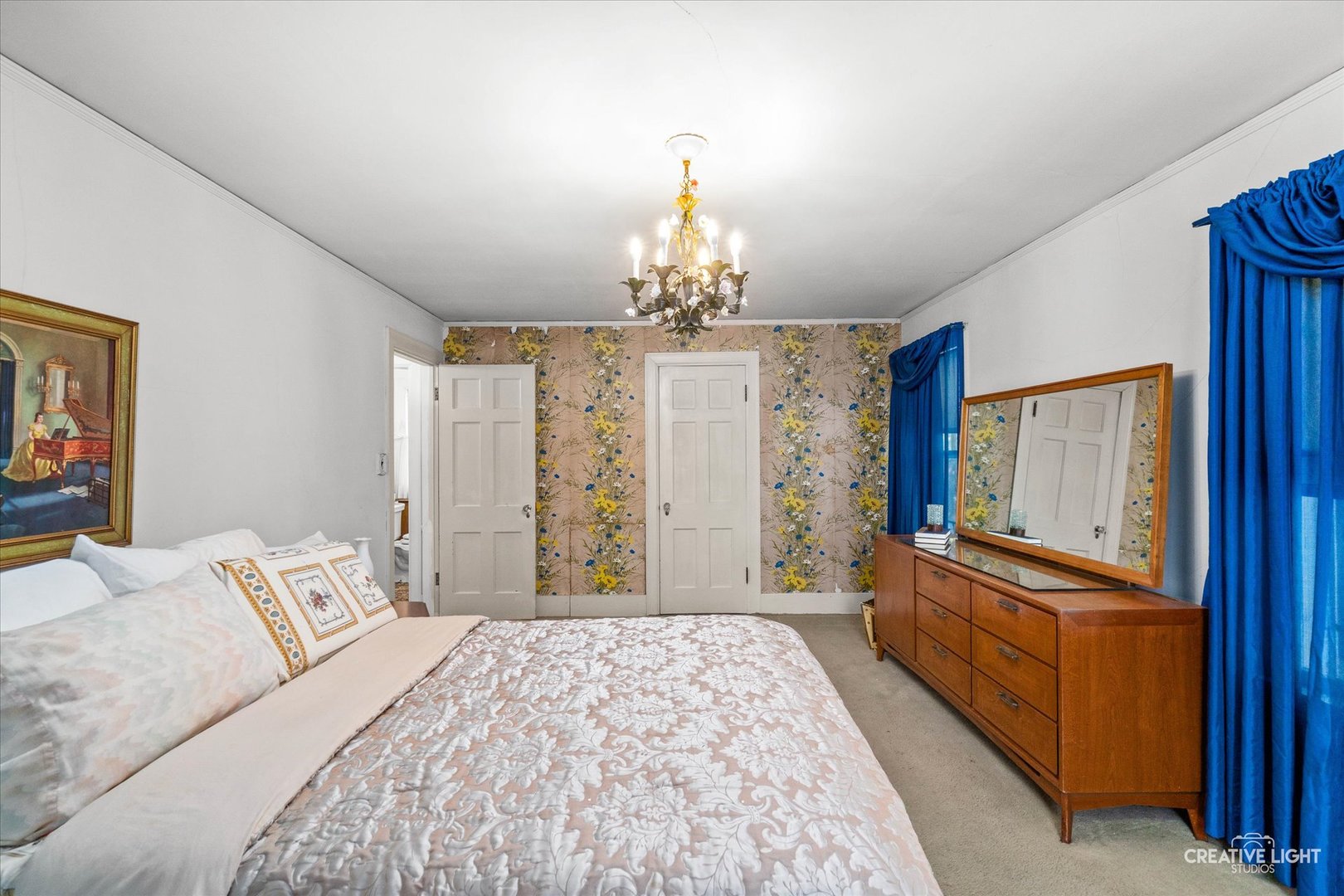 203 South Calumet Avenue Aurora IL 60506