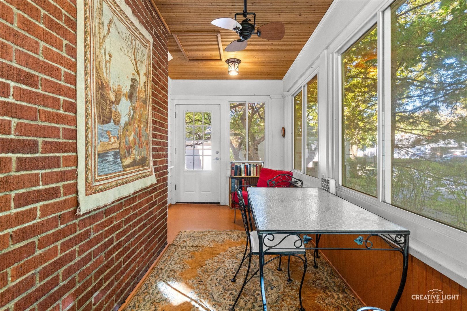 203 South Calumet Avenue Aurora IL 60506