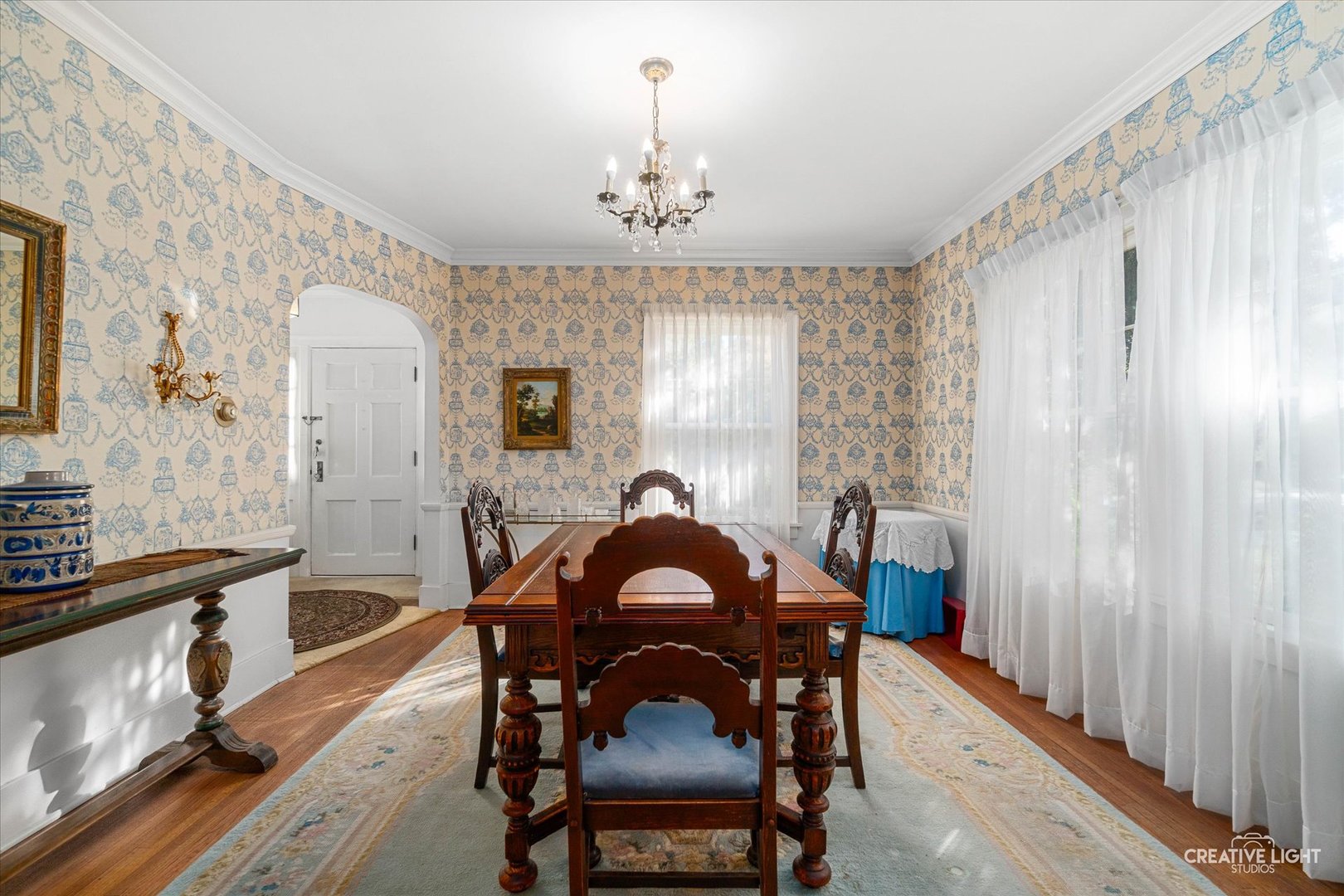 203 South Calumet Avenue Aurora IL 60506